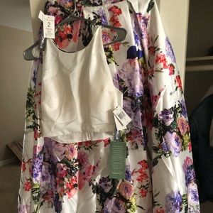 Brand New BNWT PROM Floral Formal Dress